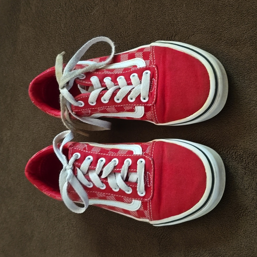 Red checkered vans
